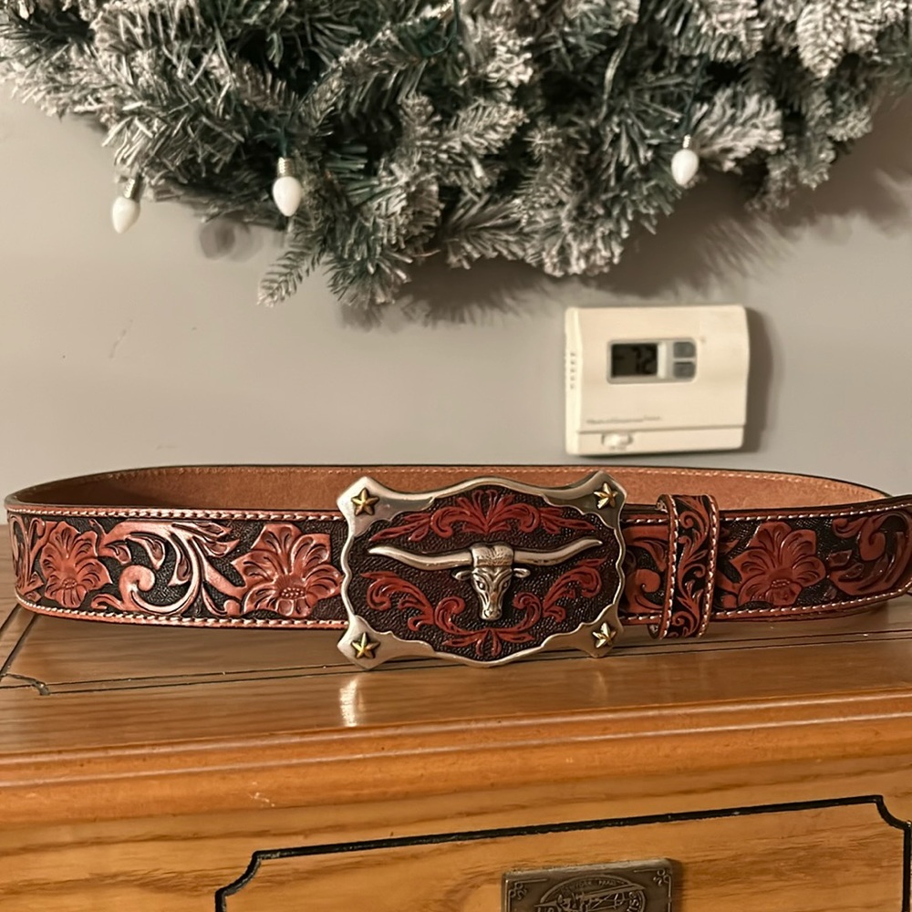 Justin Tooled Leather Belt